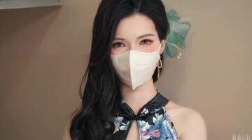 漂亮大奶御姐 小骚逼流水了 受不了快点进来 黑丝高跟OL制服 皮肤白皙身材丰满鲍鱼超粉 楼道口爆